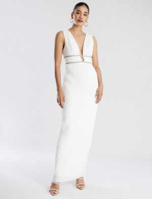 BCBGMAXAZRIA Clara Pileli Gown Uzun Elbise Beyaz | KWL38217